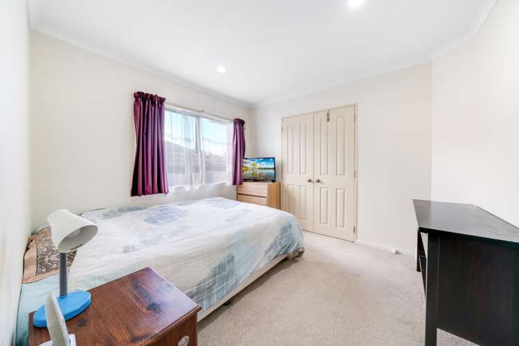 8 Morewa Place Takanini_10