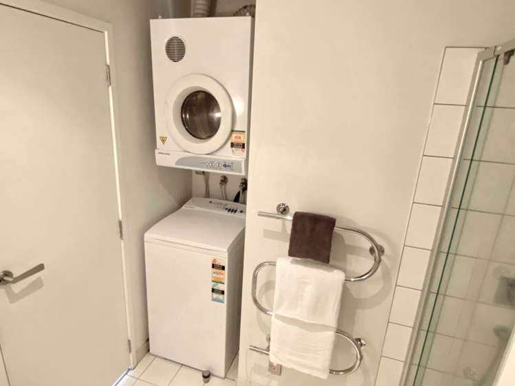 8m/16 Gore Street Auckland Central_9