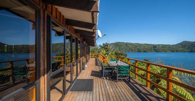 - Ruakaka Bay Queen Charlotte Sound_2