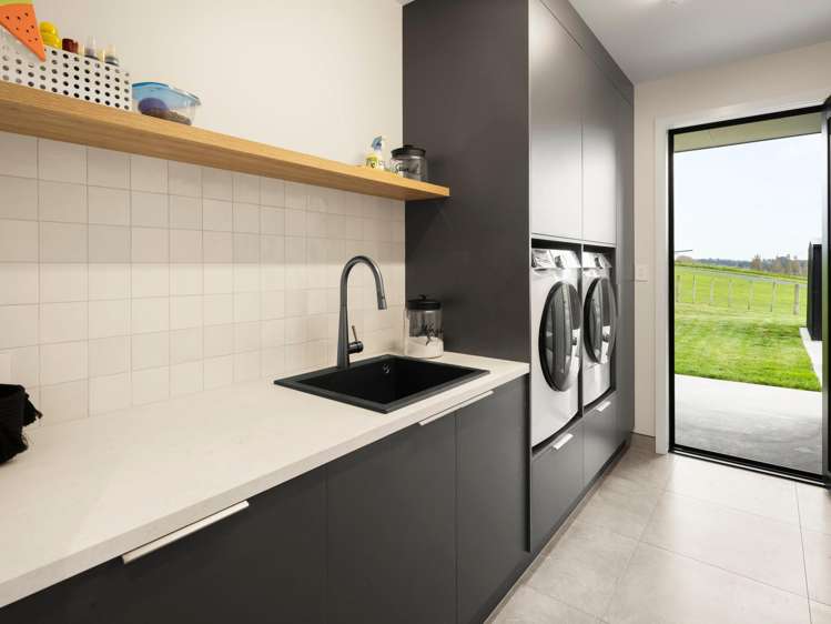 2/48 Livingstone Road Ngahinapouri_22