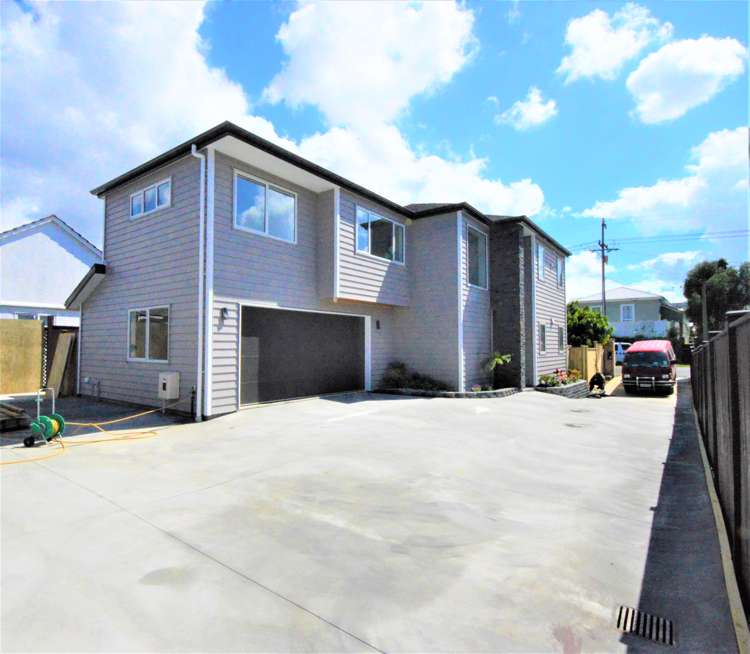 132a Landscape Road Mount Eden_21