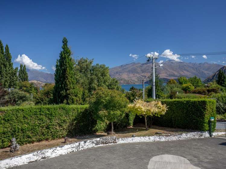8 Collins Street Wanaka_6