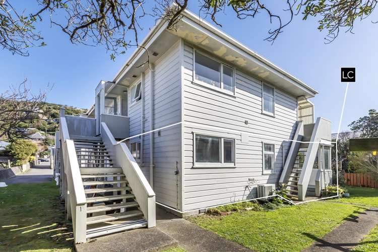3/139 Queens Drive Lyall Bay_7