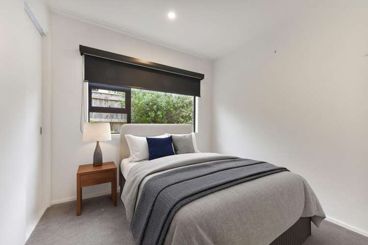 10 Sabine Drive Richmond_12