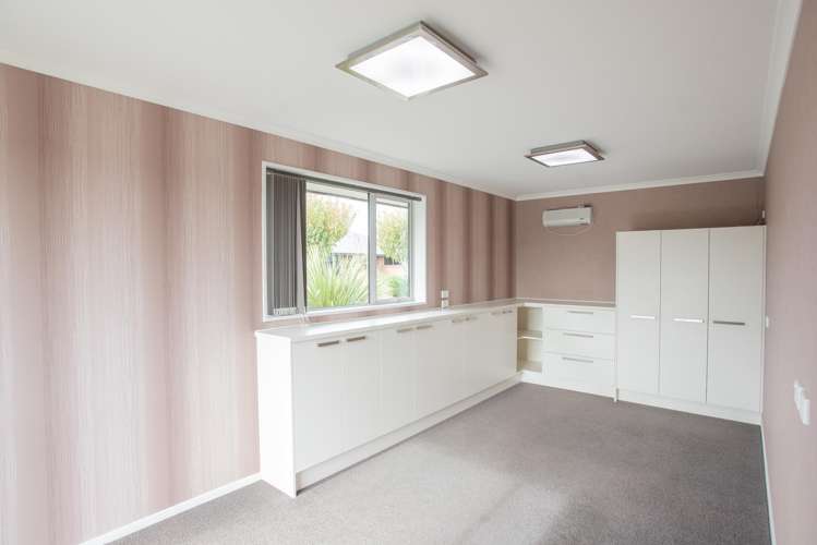 21 Talboys Drive Winton_20