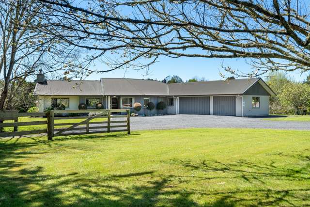 19 Valley Road Waitoki_1
