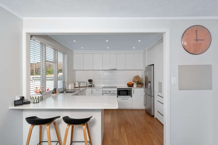 35 Kapiti Crescent Titahi Bay_1