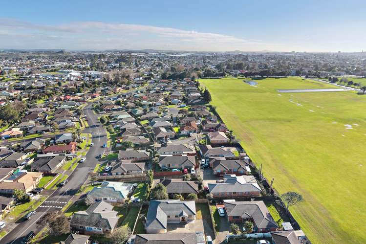 8 Carn Place Manurewa_38