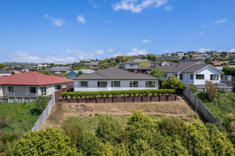 47 Te Puia Drive Aotea_26