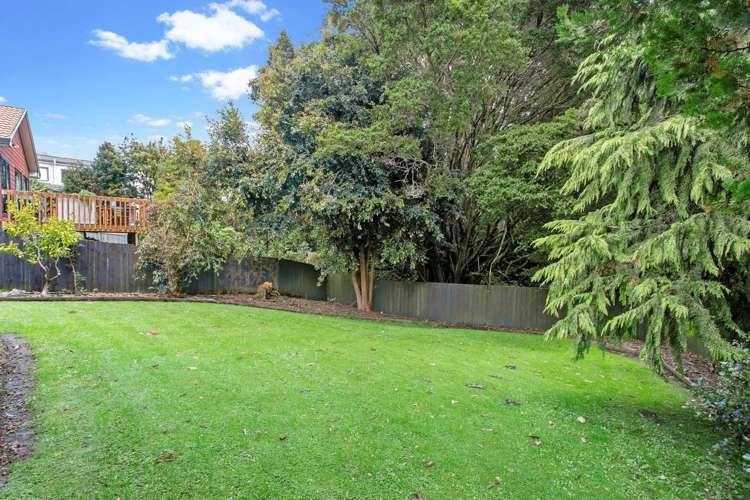 23 Hurstbourn Priors Goodwood Heights_15