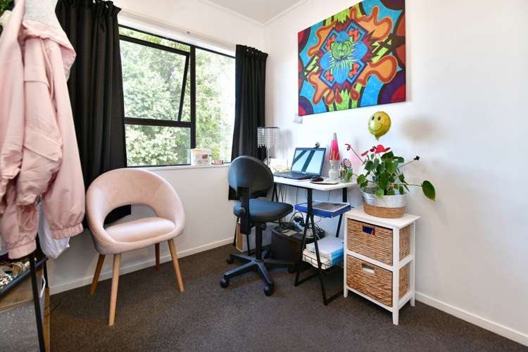 56 Polkinghorne Drive Manly_19