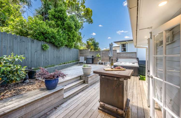 19 Hutchinsons Road Bucklands Beach_22