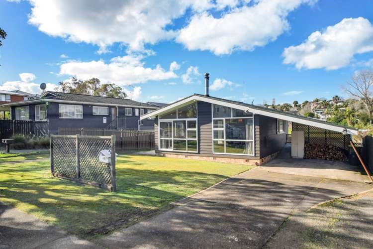 64 Knightsbridge Drive Forrest Hill_3