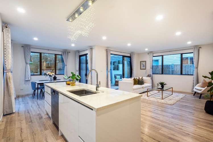 4/65 Francis Street Hauraki_1