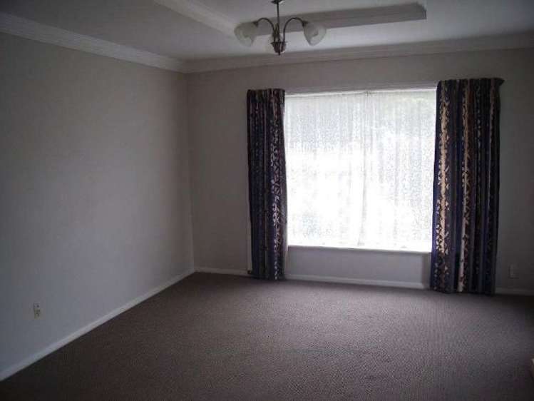 37 Poole Crescent Wainuiomata_7