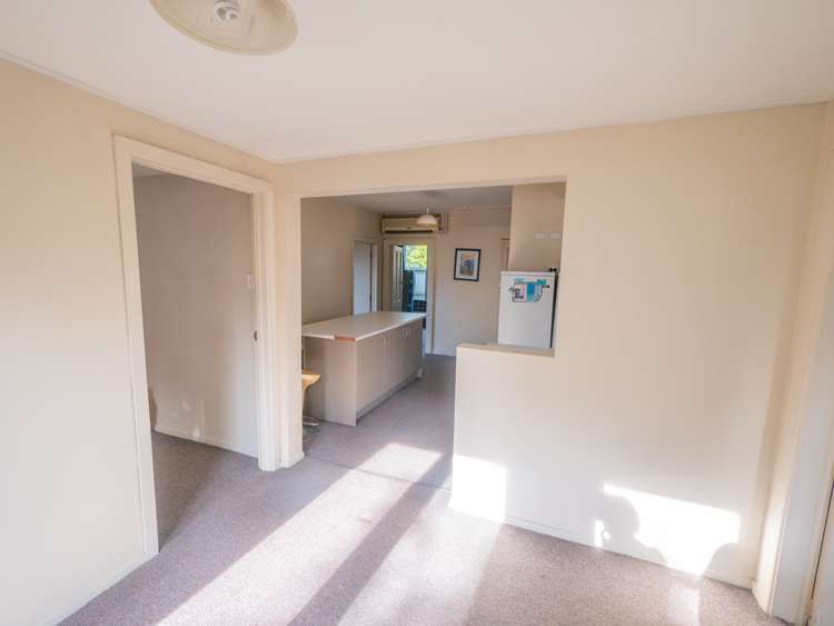 203 North Road North East Valley_2