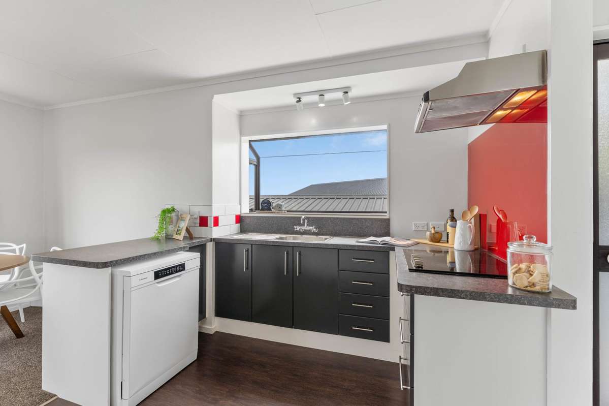 60 Campbell Avenue_4