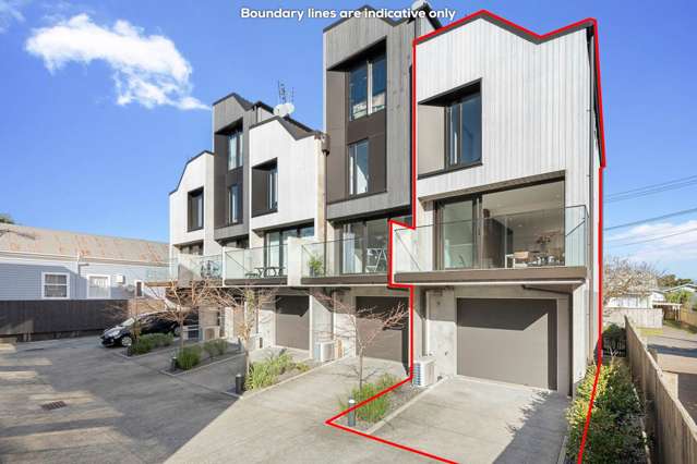 Stylish living in Arcadia - Corner Unit