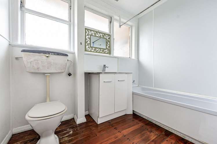 77 Snell Drive Chartwell_6