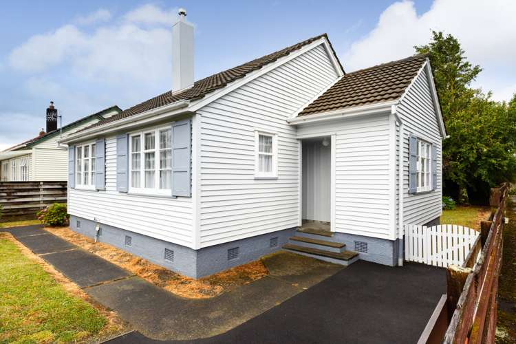 82 Manson Street Terrace End_13