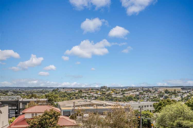 2l/12 Charles Street Mount Eden_9
