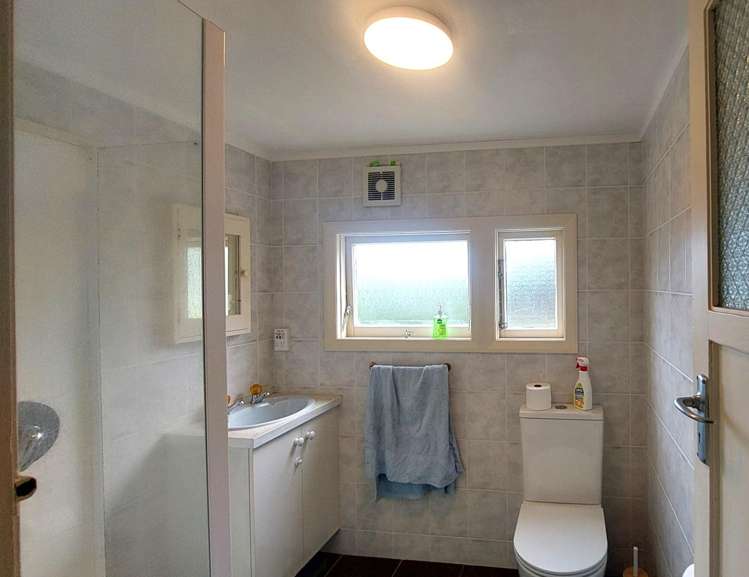 2/24 Upland Street 11218_14