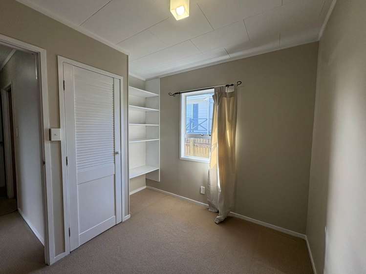 2/4 Glenshee Place Highland Park_6