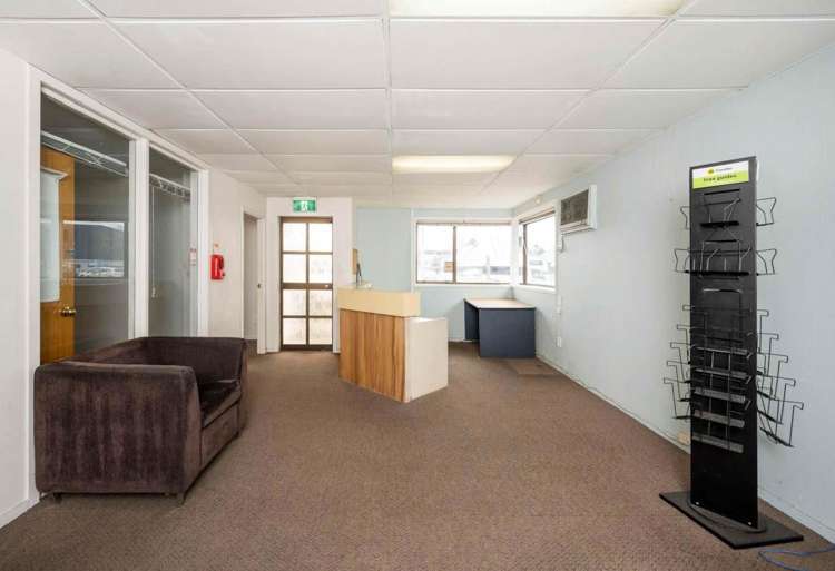 8 Aintree Avenue Mangere_3