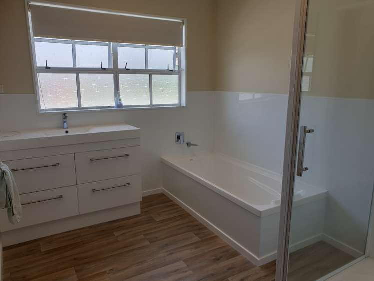 412 Great North Road Winton_4