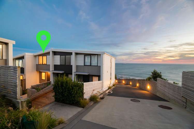 3/52 High Street Island Bay_15