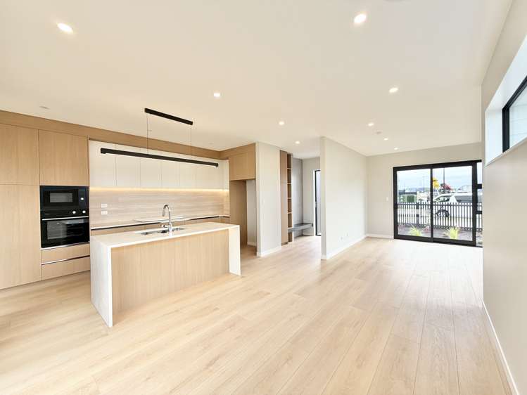 105 Parish Drive Milldale_2