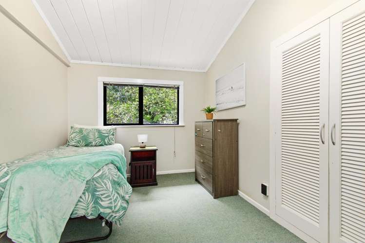 5 South Street Tawa_15