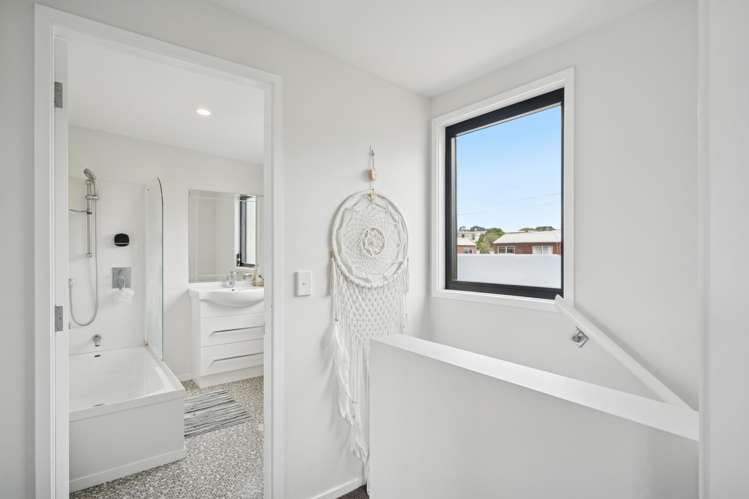 7 Phillip Street Johnsonville_11