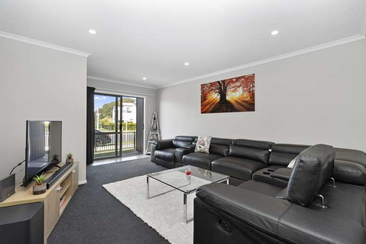 39 Tennille Street 2743_2