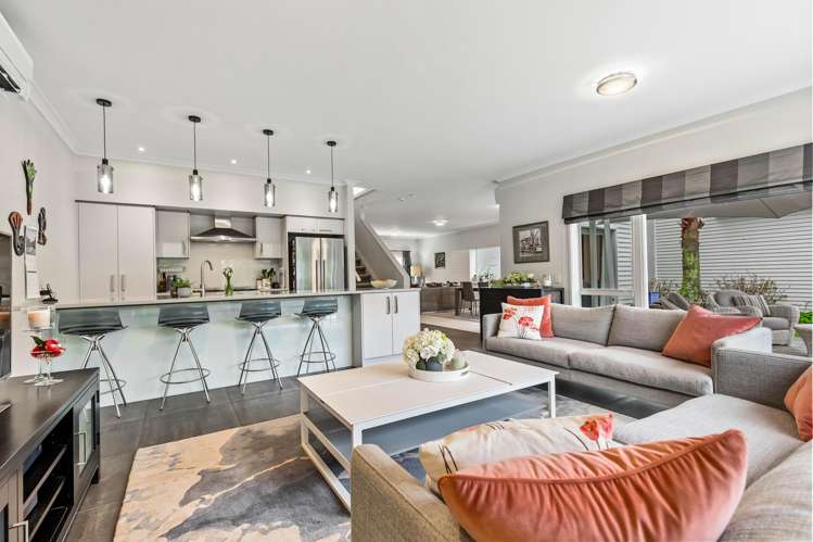 16 Kensington Drive Orewa_7