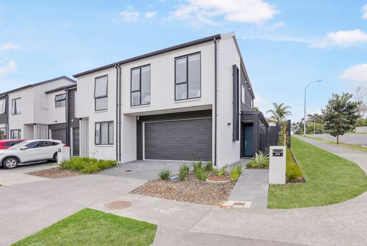 302 Jack Lachlan Drive Beachlands_36