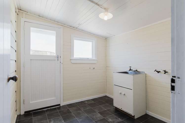 222 Main Drain Road Glen Oroua_13