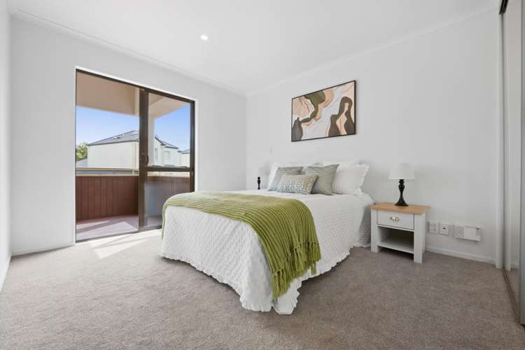 2/17 Matata Street Blockhouse Bay_11