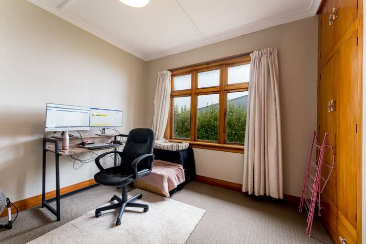 64 Middleton Road Kew_12