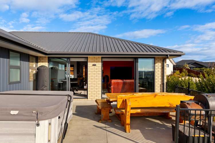 60 Katania Heights Brightwater_12