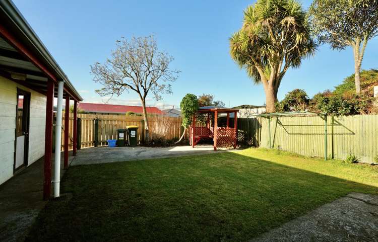 26 Fitzherbert Street Hokitika_13