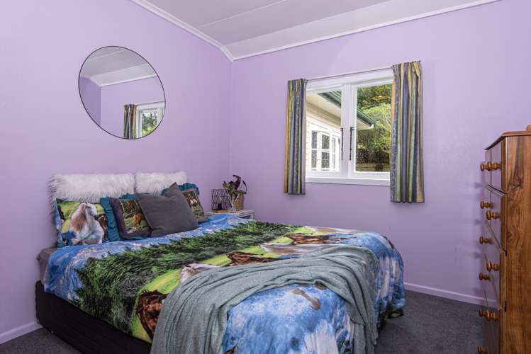 9 Going Road Matarau_17