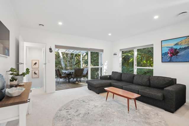 1 Kilgour Terrace Huia_2