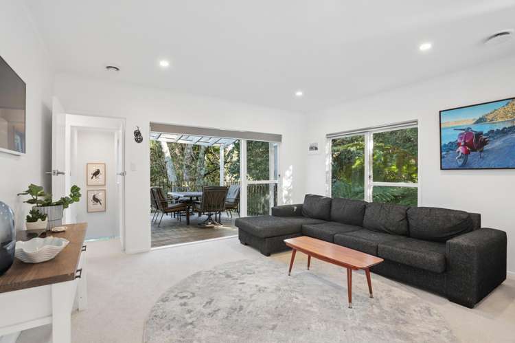 1 Kilgour Terrace Huia_1