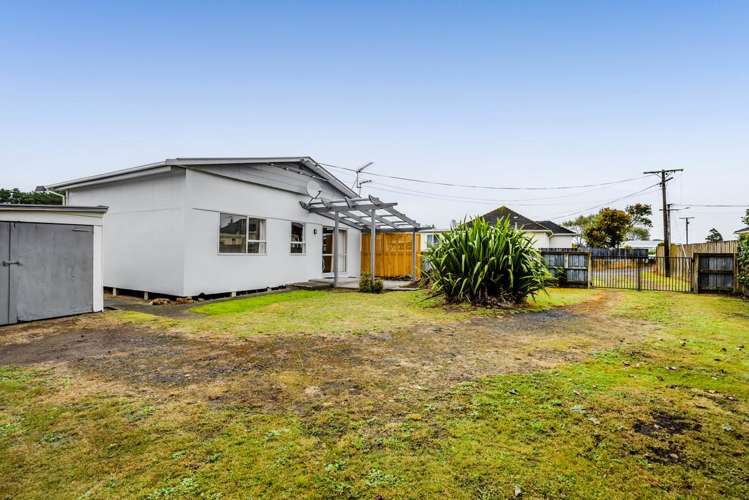 11 Buchanan Place Hawera_15