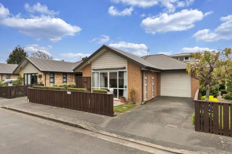 20 Woodham Courts_0