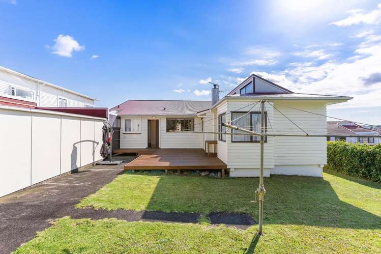 30 Louvain Avenue Mount Roskill_22