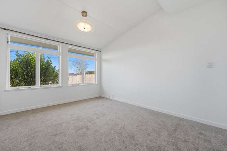 1 Fowey Avenue Te Atatu South_41