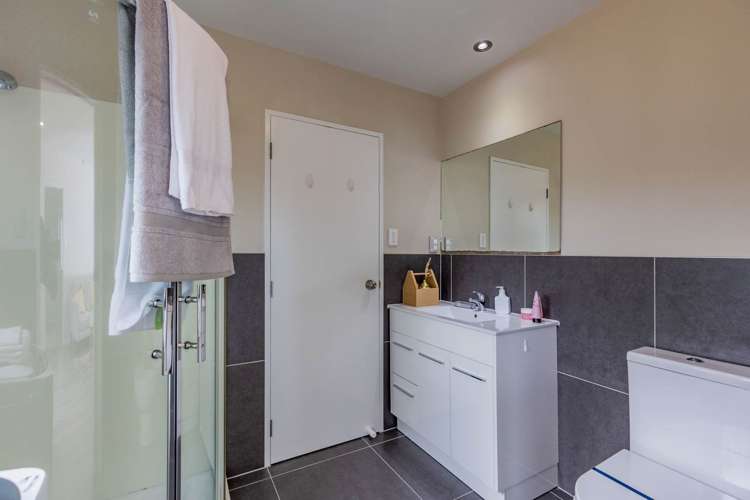 29 Grassways Avenue Pakuranga_18