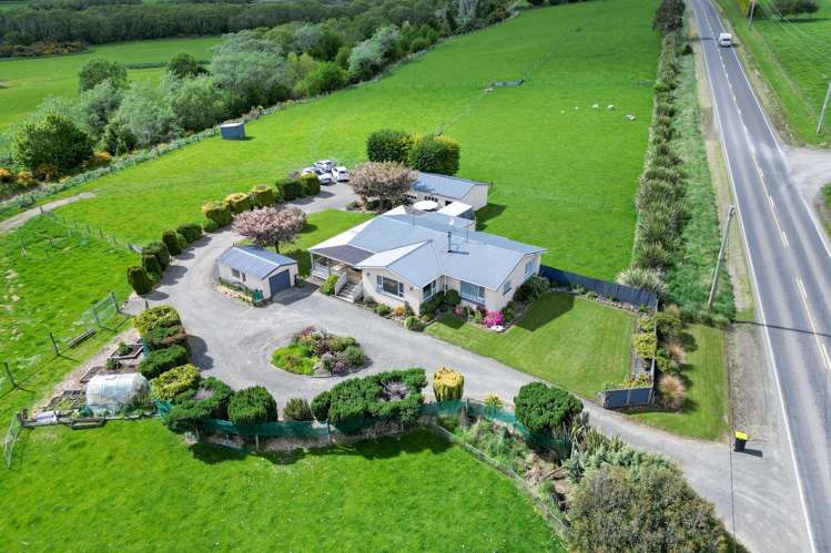 2106 Riverton-Otautau Road_5